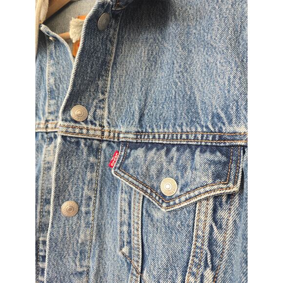 Levi’s Men’s Hybrid Hoodie Trucker Jacket Size S Blue Denim Streetwear Vibe Fall - Picture 5 of 11
